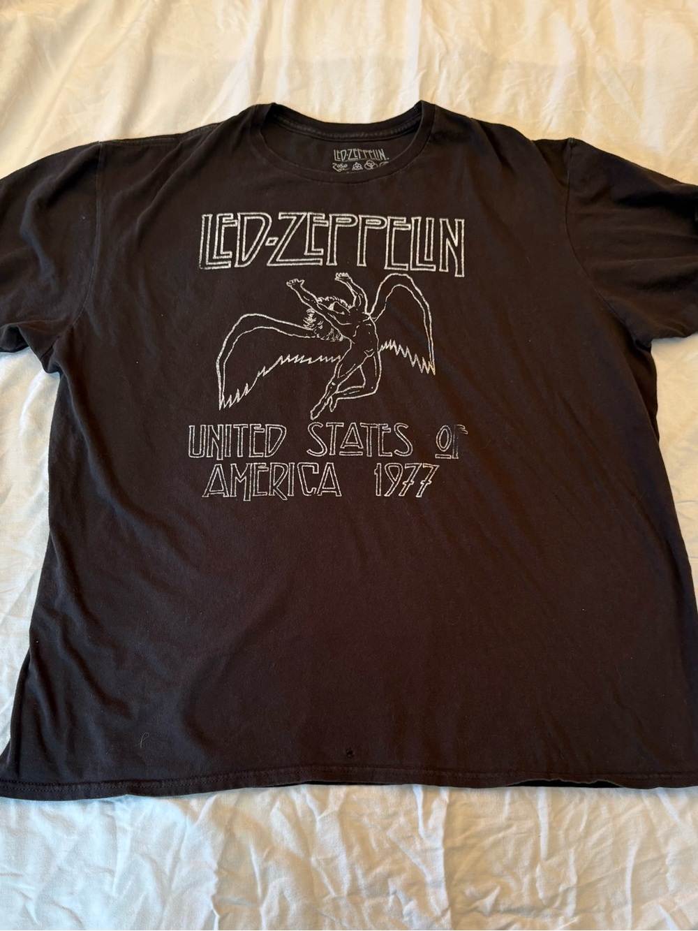 Led Zeppelin Black Short-Sleeve Graphic Tee